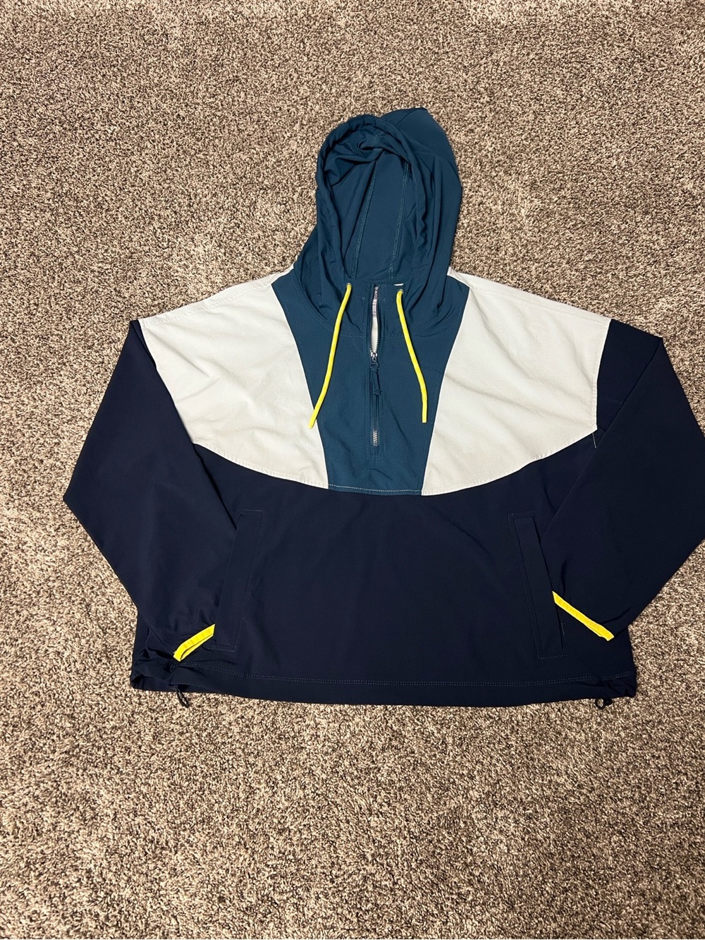 Te Verde Windbreaker Jacket XL Colorblock Hiking Outdoors Athletic